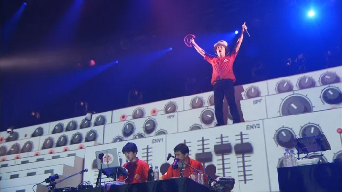 [BD日本演唱会][Denki Groove 25th Anniversary Tour Tofunsai 电気グルーヴ – 电気グルーヴ25周年记念ツアー 涂粪祭 2016][BDISO][44.2GB][百度网盘]