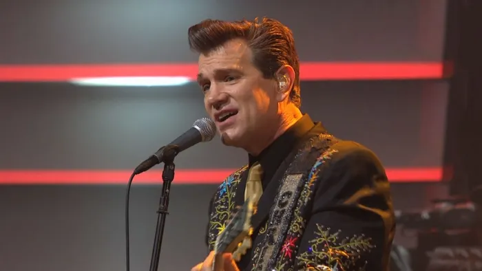 [BD欧美演唱会][克里斯·艾塞克 Chris Isaak – Beyond The Sun Live 2012][BDMV][12.5G][百度网盘]