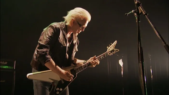 [BD欧美演唱会][The Michael Schenker Group – The 30th Anniversary Concert – Live In Tokyo 2010][BDMV][44.3G][百度网盘]