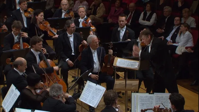 [BD欧美演唱会][百马里斯·杨松斯 指挥贝多芬和施特劳斯作品 Mariss Jansons Conducts Beethoven & Strauss 2011[BDMV][20.1G]度网盘]