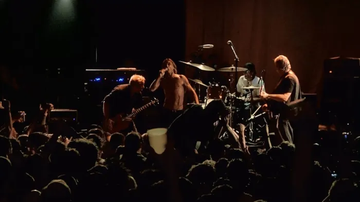 [BD欧美演唱会]Iggy and The Stooges – Raw Power Live – In the Hands of the Fans 2011[BDMV][21.1G][百度网盘]
