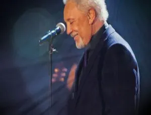 BD欧美演唱会：Tom Jones 携手特别嘉宾 Alison Krauss 2017 年 Soundstage 现场 21.9G 百度网盘资源-小文资源网