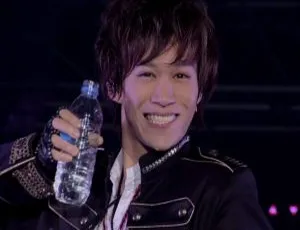 Kis-My-Ft2东京巨蛋演唱会：2013.11.16 Snow Dome的约定[DB日本场][BDMV 36G 百度网盘]-小文资源网