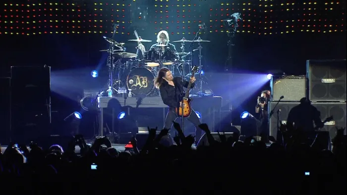 [BD欧美演唱会][Alter Bridge – Live at Wembley 2012][BDMV][40.78GB][百度网盘]