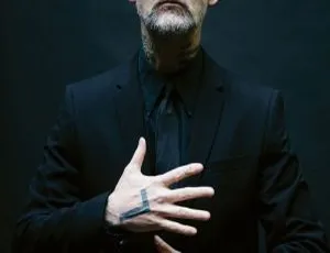 2021 超震撼！莫比音乐纪录片 Moby – Reprise 特别版 BDMV 42.3GB 百度网盘资源-小文资源网