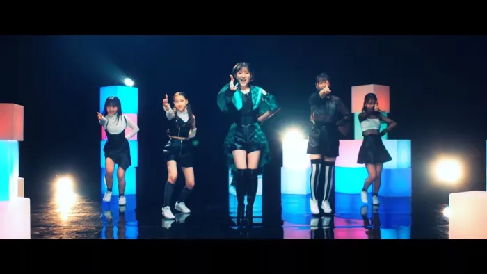 [DB日本演唱会][Miyamoto Karin なんてったって I Love Youハウリング [Limited Edition A, B] 2022][BDISO 2BD][11GB][百度网盘]