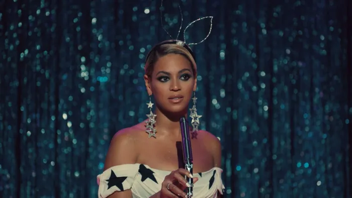 [BD欧美演唱会]碧昂丝 Beyonce – Beyonce 2013 1080p Blu-ray AVC LPCM 5.1[BDMV][21.2GB][百度网盘]