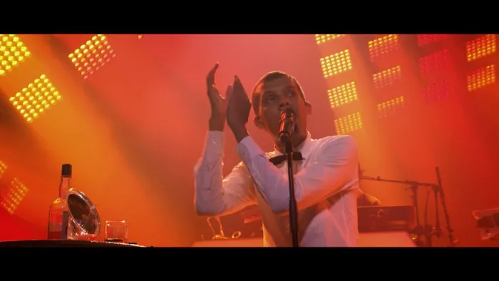 [BD欧美演唱会]Stromae – Racine Carrée Live 2016[BDMV][29.4G][百度网盘]