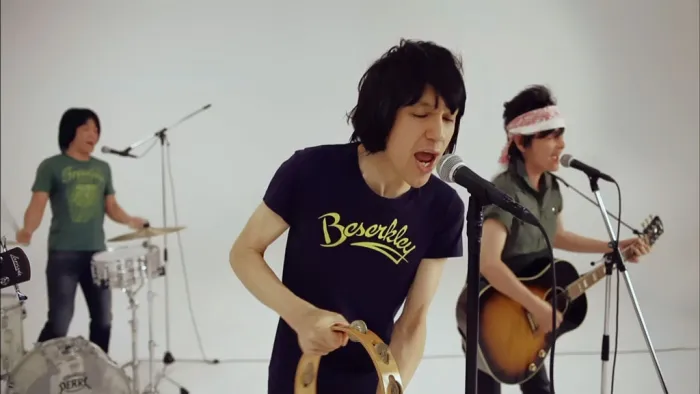[BD日本演唱会][ザ・クロマニヨンズ – 16 NUGGETS 〜Music Video Collection〜 2014][BDMV][15.9G][百度网盘]