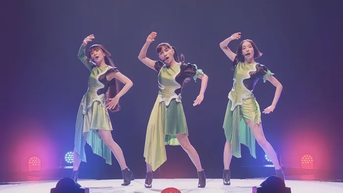 [BD日本演唱会][电音香水 Perfume 9th Tour 2022 -PLASMA-2023][BDISO 3BD][77.7 GB][百度网盘]