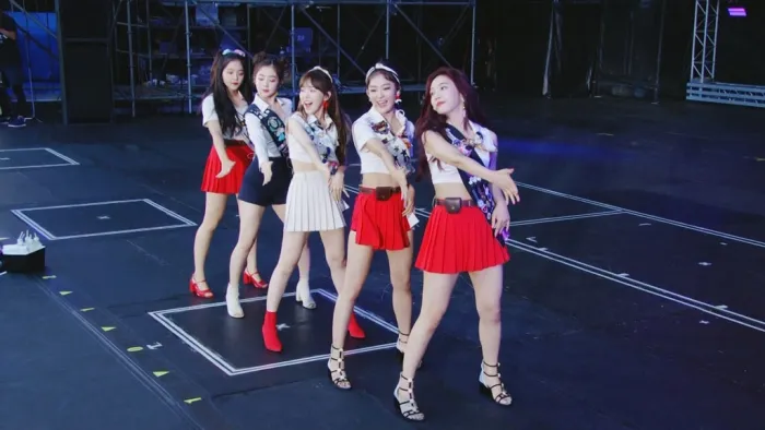 [BD日本演唱会][레드벨벳 Red Velvet – Bloom 付属BD 2022][BDISO][19.6G][百度网盘]