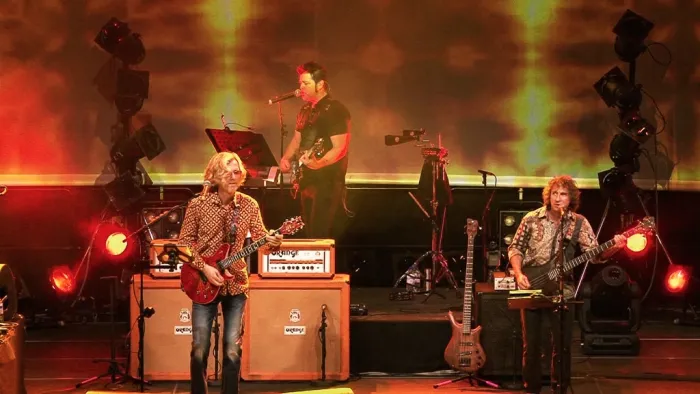 [BD欧美演唱会][Transatlantic – KaLIVEoscope Live in Cologne 2014][BDMV][46.4G][百度网盘]