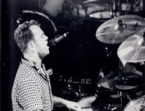 Umphrey's McGee 2014 - 2015 跨年演唱会：亚特兰大圣殿演出珍藏 5BD 105G 百度网盘资源-小文资源网