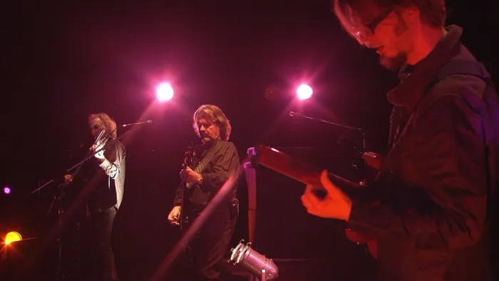 [BD欧美演唱会][UK – Curtain Call BD 2015][BDMV][34.1G][百度网盘]