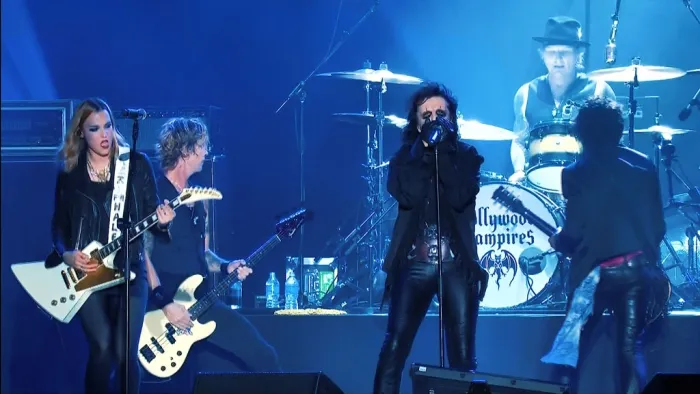 [BD欧美演唱会][好莱坞吸血鬼乐队 Hollywood Vampires – Live In Rio 2023][BDMV][13.8GB][百度网盘]