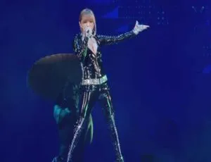 滨崎步2009巡迴演唱会A新起步2D版BD日本演唱会资源42.59G 百度网盘-小文资源网