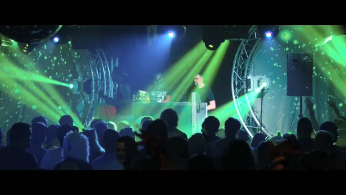 [BD欧美演唱会][Fracus & Darwin With MC Enemy – Blu The Roof 2015][BDMV][19.8GB][百度网盘]