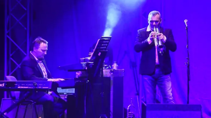 [BD欧美演唱会][Djabe with Steve Hackett, Gulli Briem and John Nugent Live In Blue 2013][BDMV][21.2GB][百度网盘]