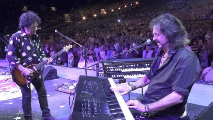 [BD欧美演唱会][林哥·史达和他的全明星乐队 Ringo Starr And His All-Starr Band – Live At The Greek Theater 2019][2022][BDMV][35.1GB][百度网盘]