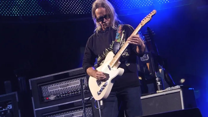 [BD欧美演唱会][戴夫·马休斯 摇滚乐队 Dave Matthews Band – Live Trax Vol. 44 9.4.16 The Gorge Amphitheatre, George, WA 2017][BDMV][45.7GB][百度网盘]