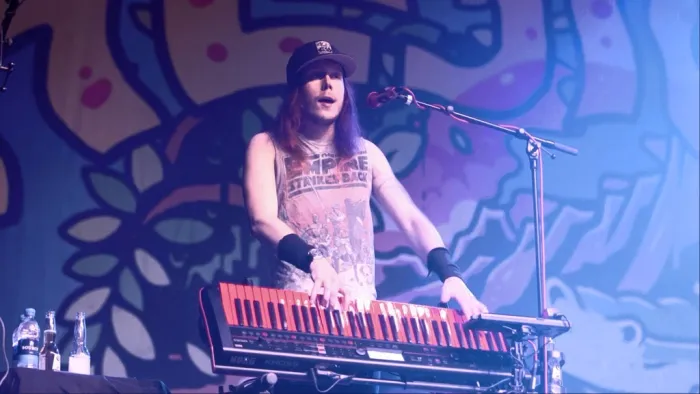 [BD欧美演唱会][Alestorm – Live In Tilburg 2021][BDMV][20.2GB][百度网盘]