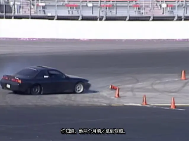 纪录片《红线赛车 Redline TV霸》[1080P[第3季共6集 英语中字][百度网盘]