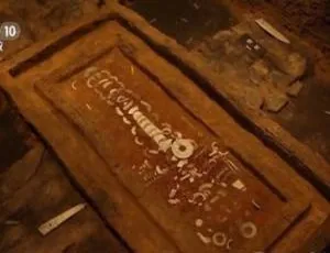 探秘风篷岭汉墓：2017 高清纪录片（1080P 国语配音中字 百度网盘）-小文资源网