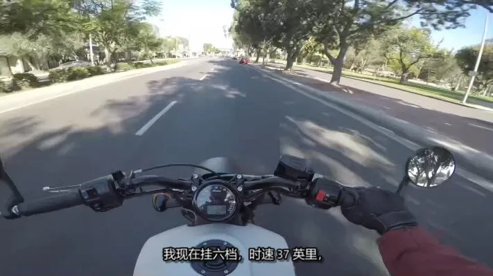 纪录片《通勤路上的机车评测 Throttle Out Commute》[1080P][第1季共11集 英语中字][百度网盘]